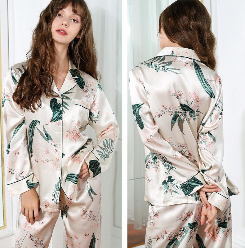 Floral Print 19 Momme White Silk Pajama Set Women