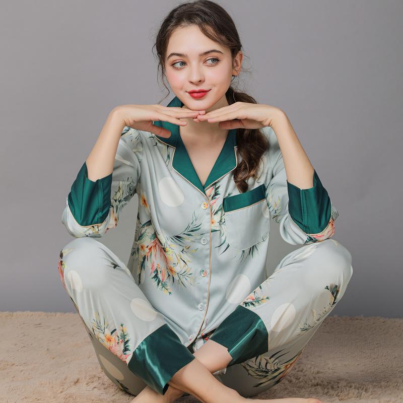 Women's Floral Print  Satin Long Sleeve Pajamas Set