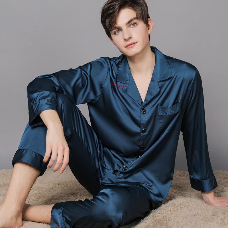 Relaxed Men Satin Pajamas Set