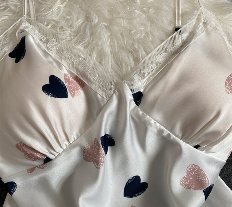 Women Love Printed Pajamas 2-Piece Set with Chest Pads 208