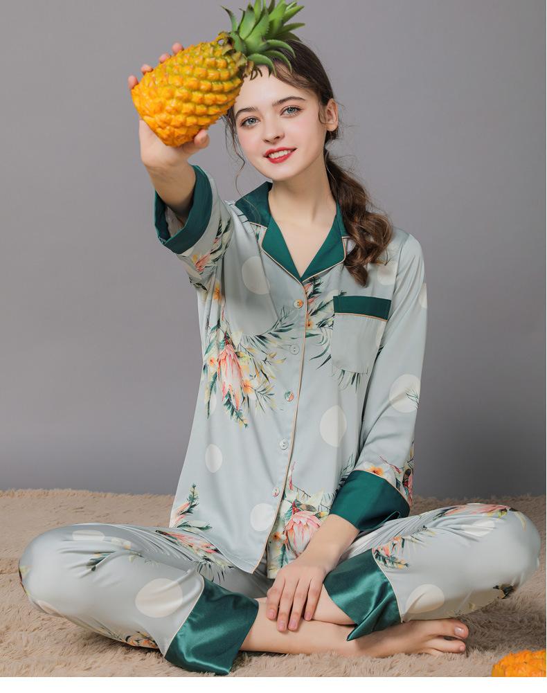 Women's Floral Print  Satin Long Sleeve Pajamas Set