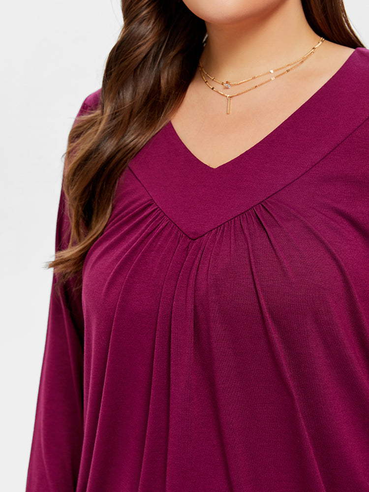 Solid V-Neck Ruched Tee