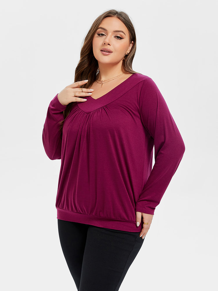 Solid V-Neck Ruched Tee